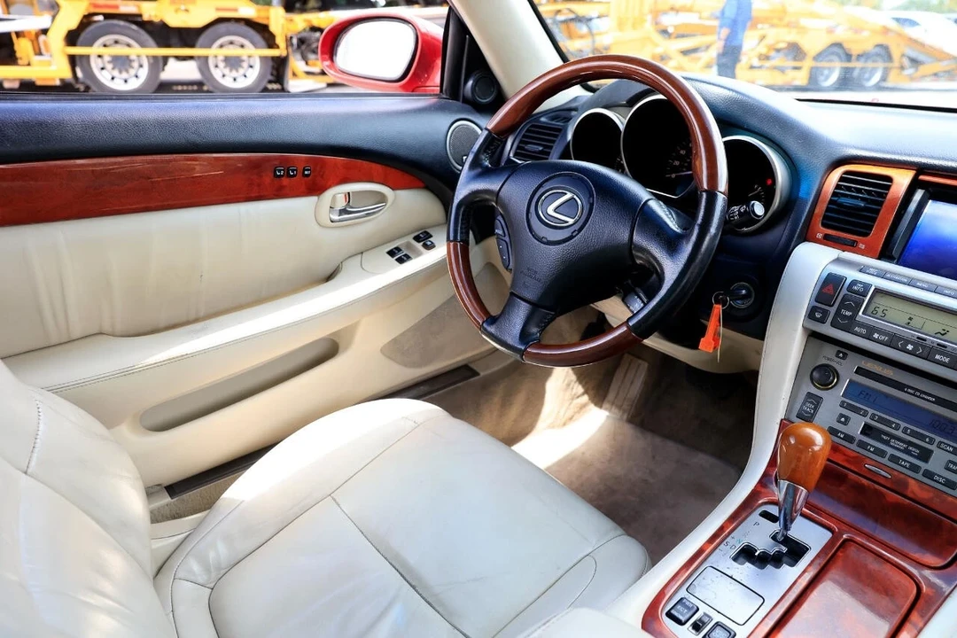 2006 Lexus SC430 - Image 20 of 21