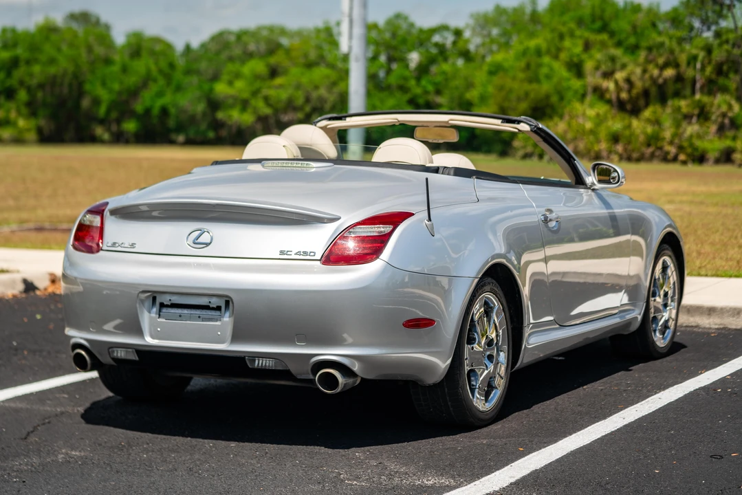 2006 Lexus SC430 - Image 13 of 31