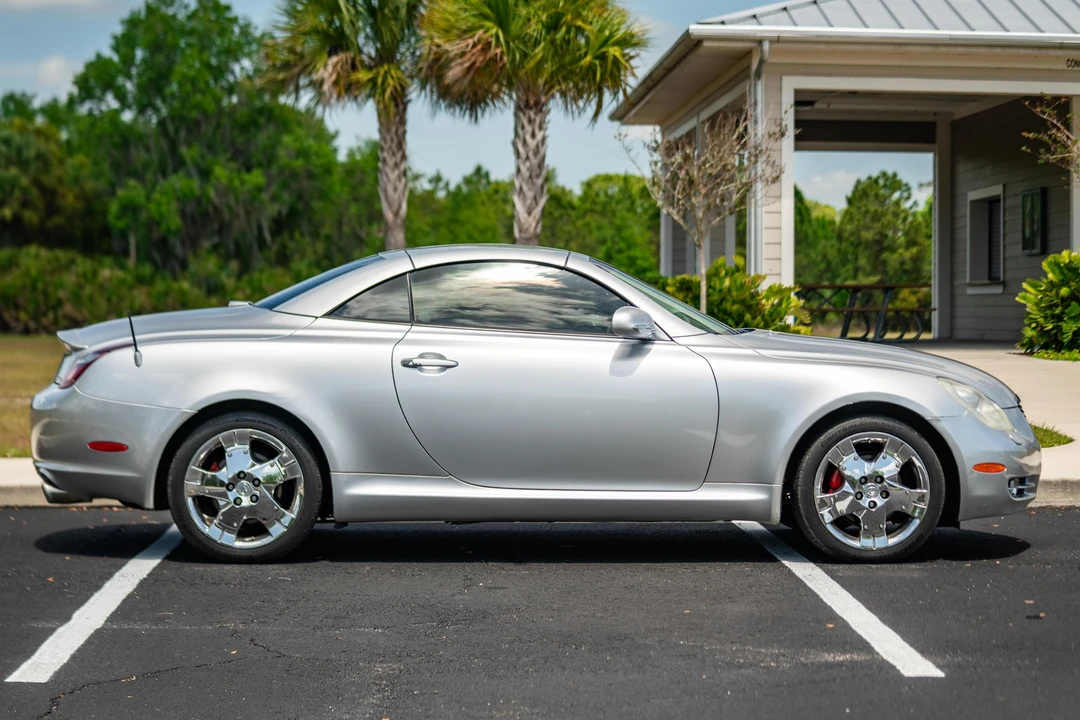 2006 Lexus SC430 - Image 3 of 31