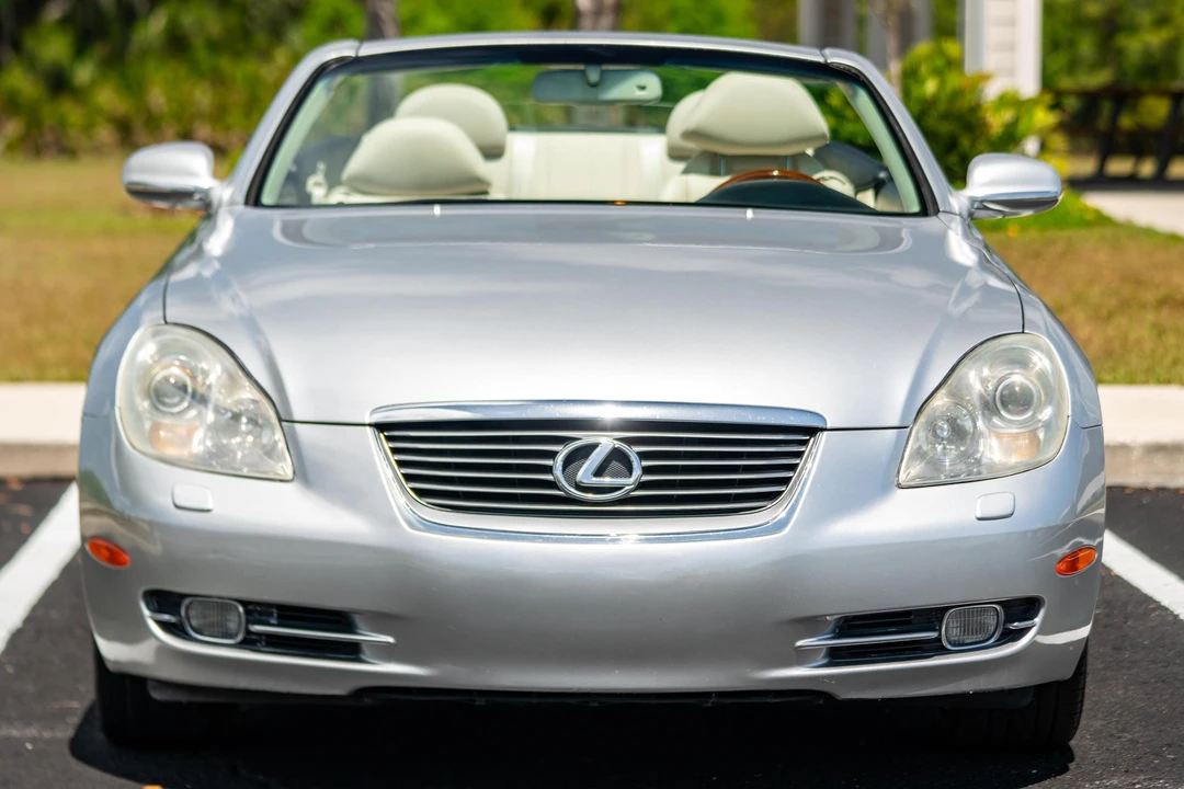 2006 Lexus SC430 - Image 2 of 31