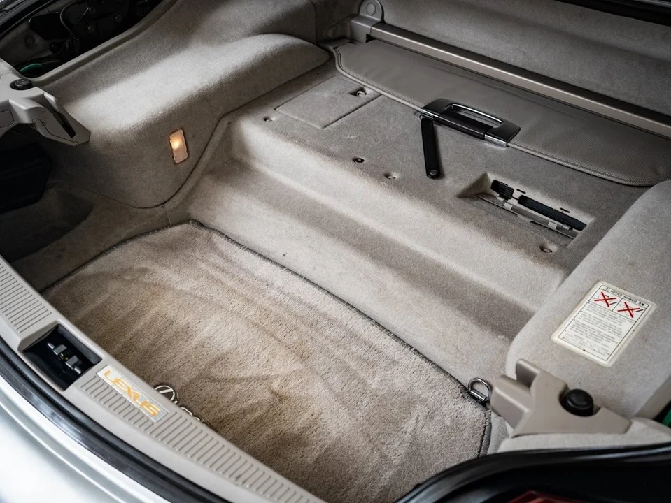 2006 Lexus SC430 - Image 18 of 21