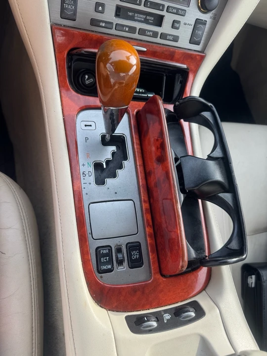 2006 Lexus SC430 - Image 13 of 21