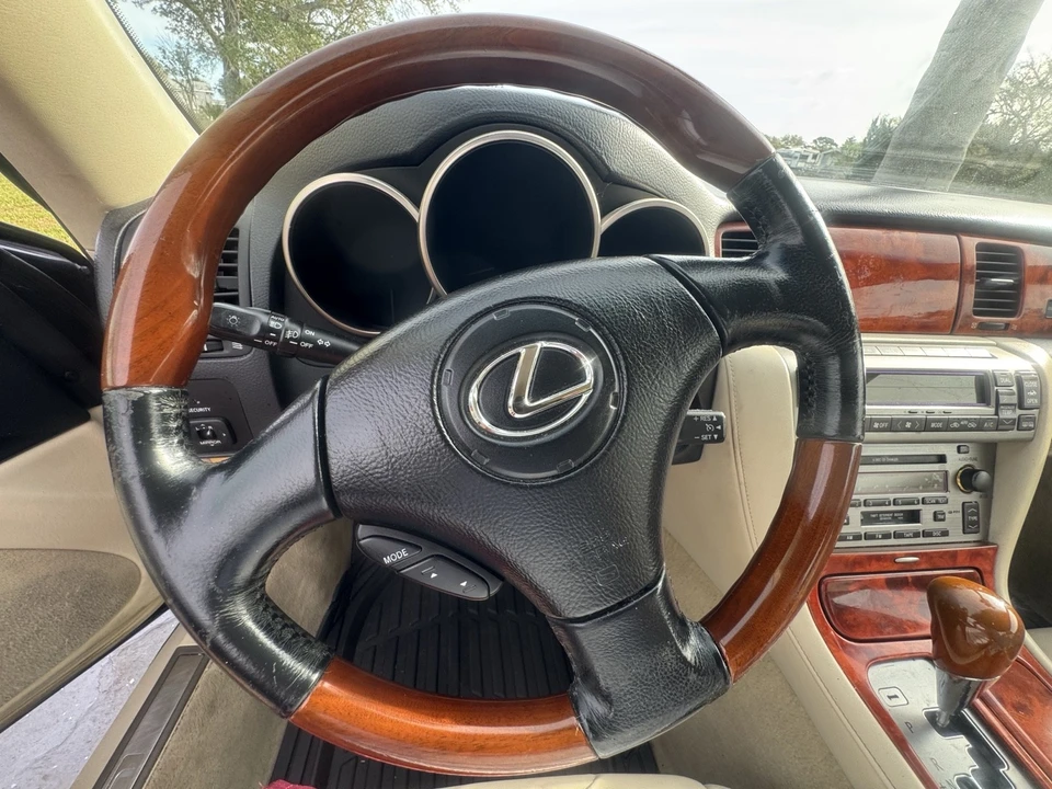 2006 Lexus SC430 - Image 16 of 21