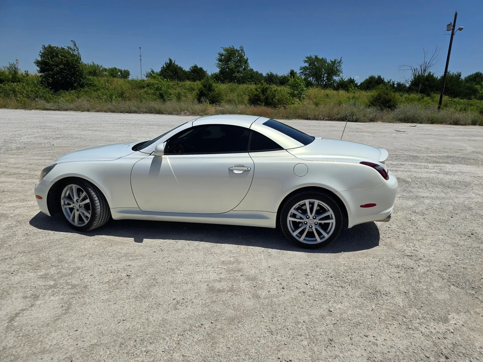 2006 Lexus SC430 - Image 24 of 31