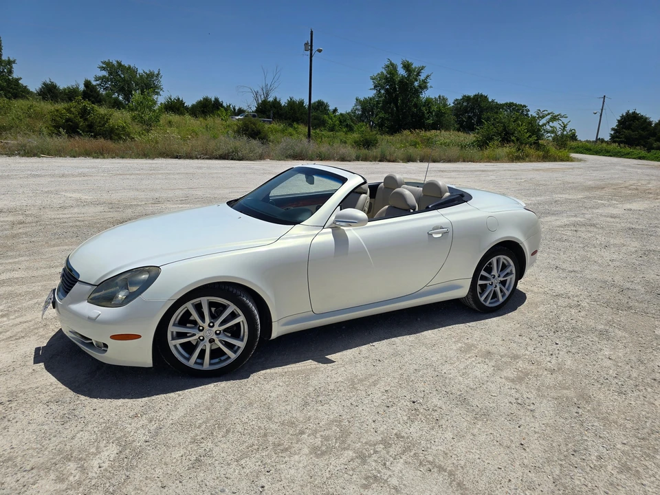 2006 Lexus SC430 - Image 8 of 31