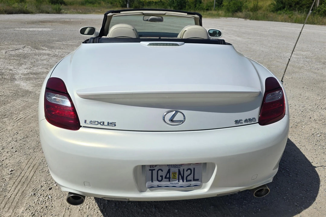 2006 Lexus SC430 - Image 5 of 31