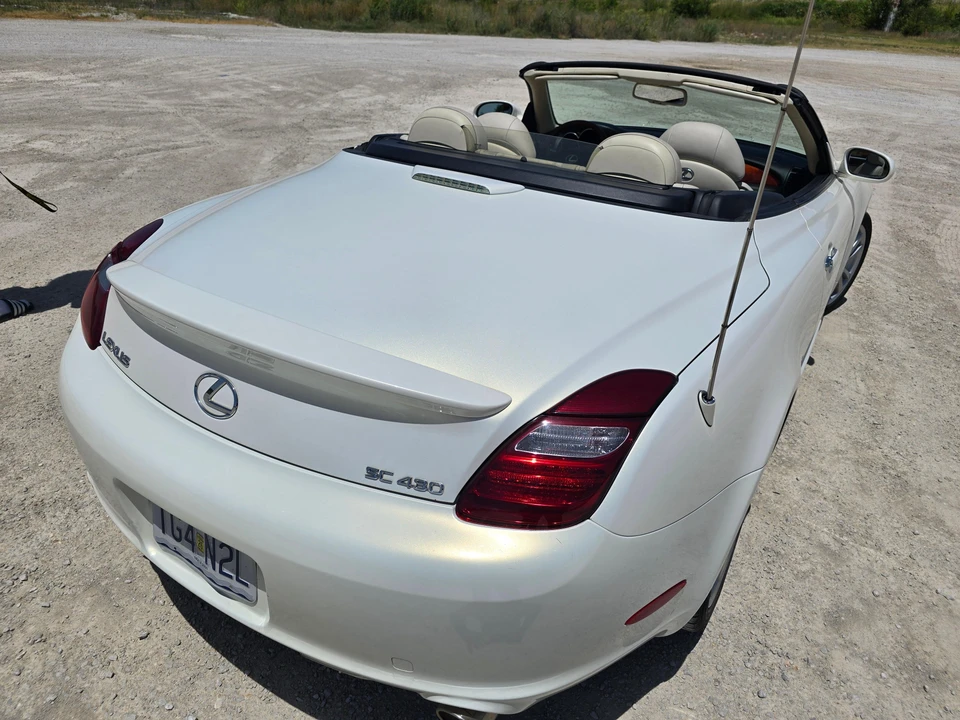 2006 Lexus SC430 - Image 13 of 31