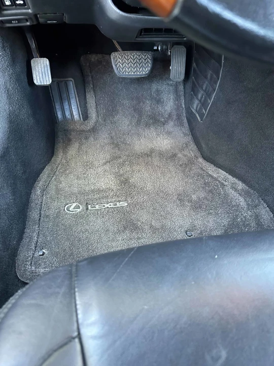 2006 Lexus SC430 - Image 30 of 31