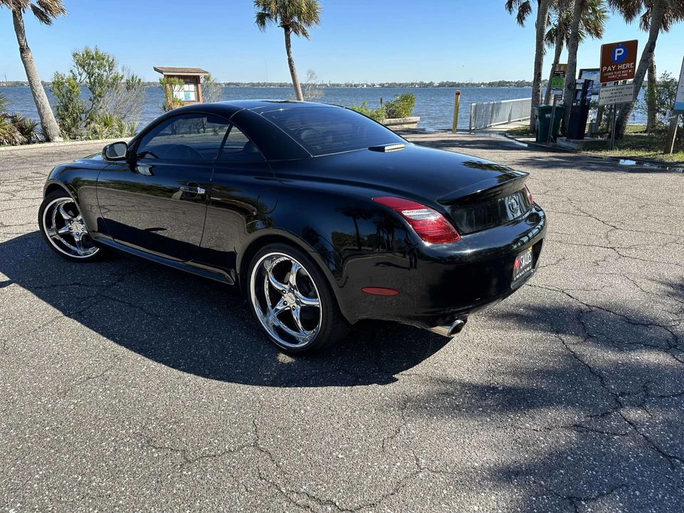 2006 Lexus SC430 - Image 10 of 31