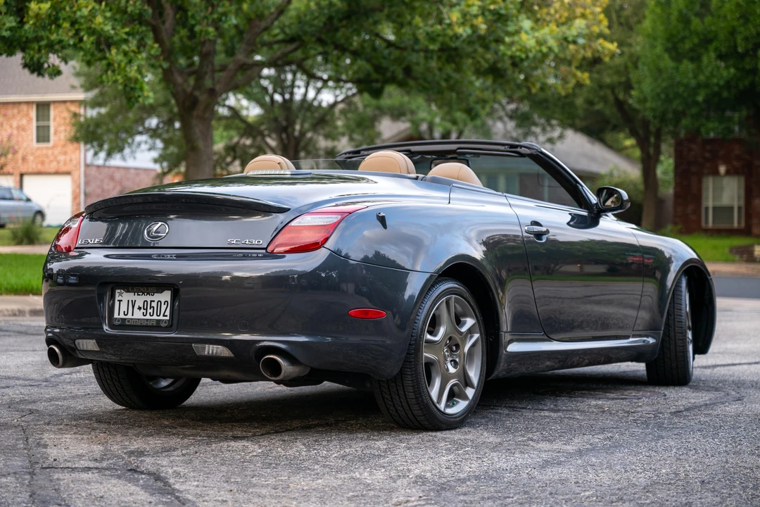 2006 Lexus SC430 - Image 9 of 31