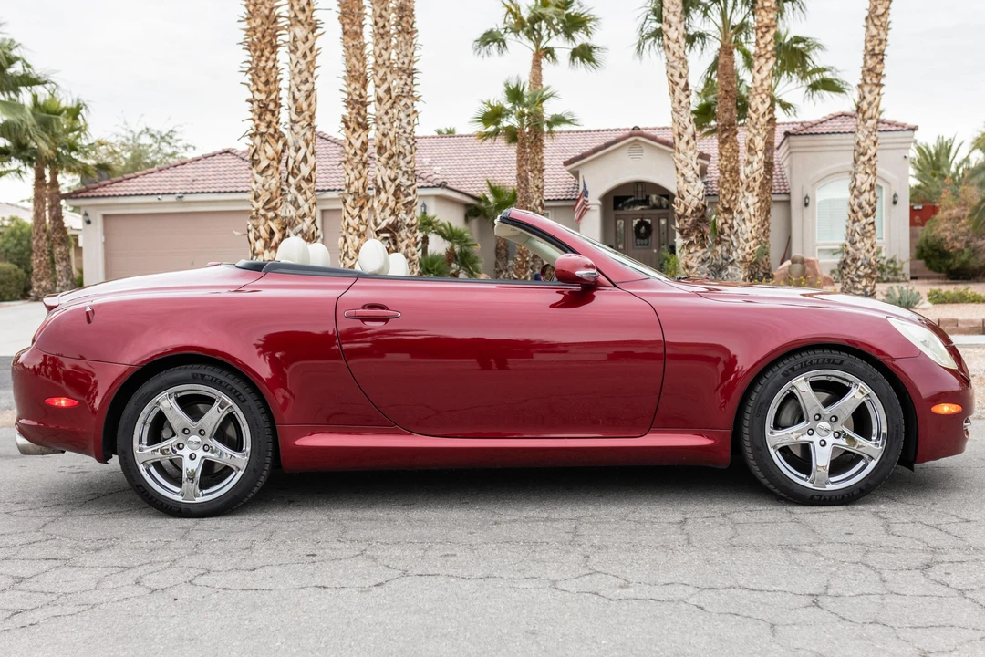 2006 Lexus SC430 - Image 3 of 31