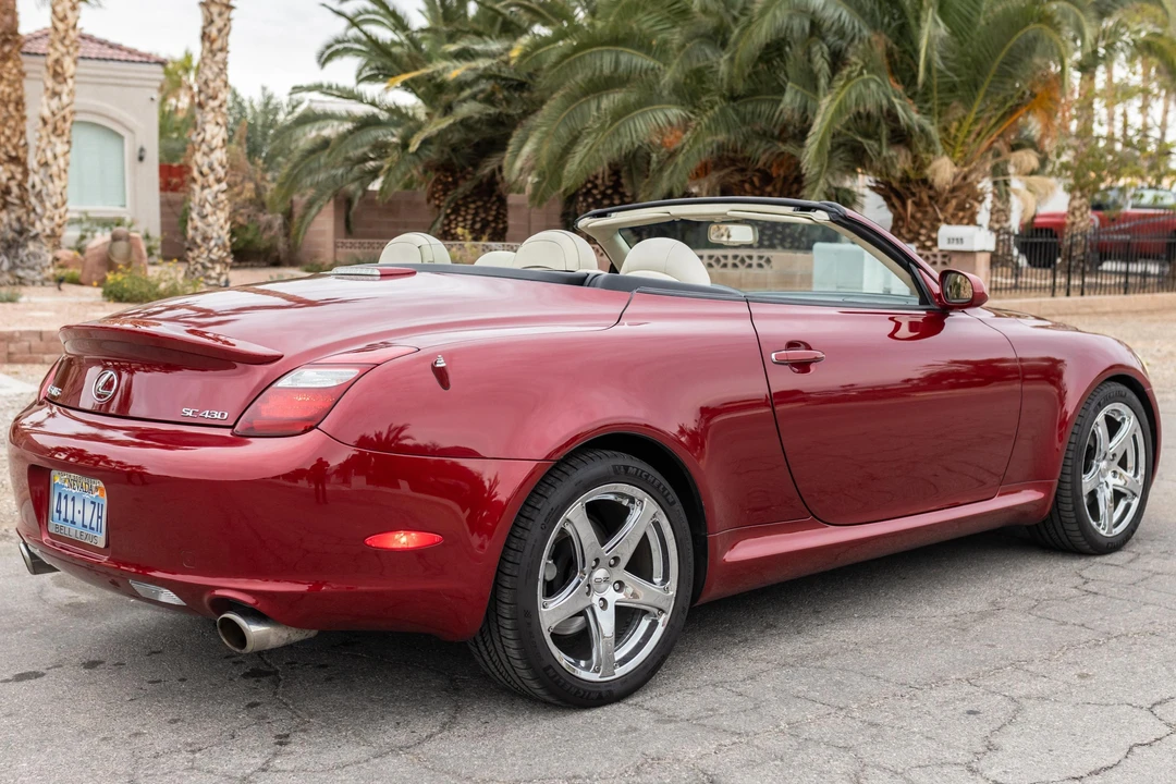 2006 Lexus SC430 - Image 4 of 31