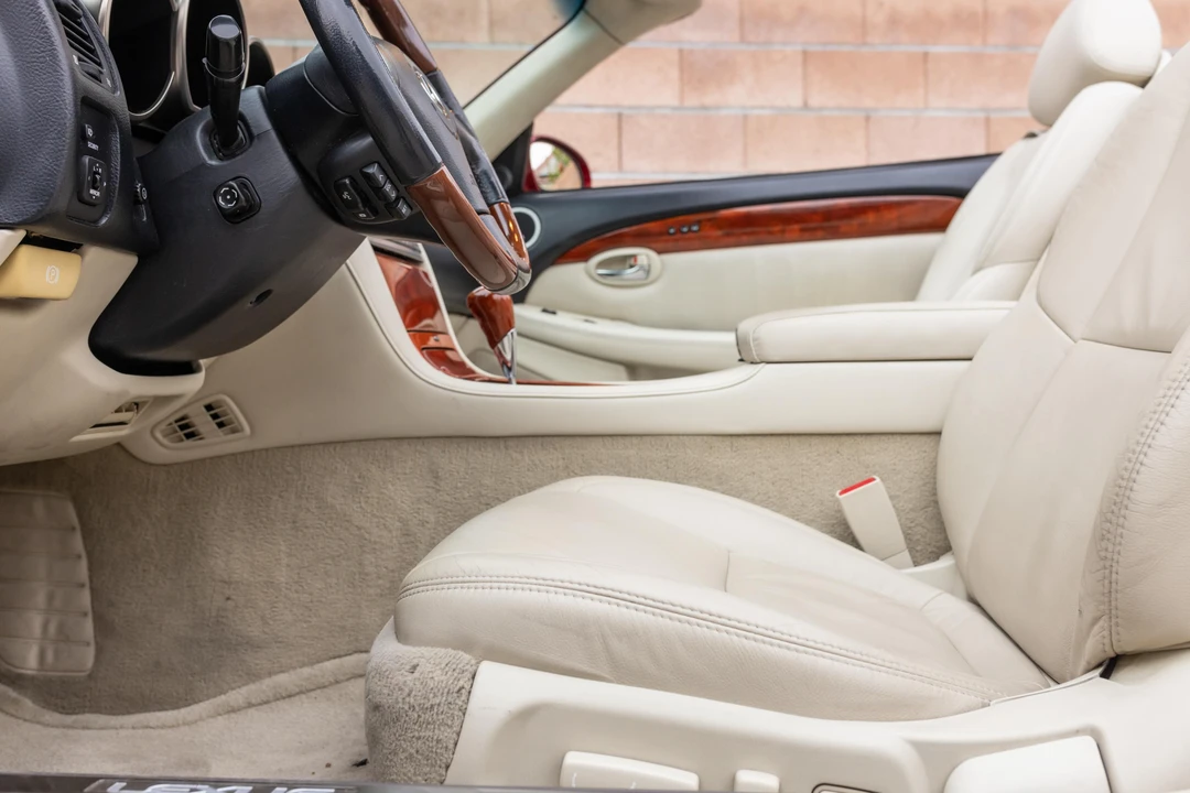 2006 Lexus SC430 - Image 30 of 31
