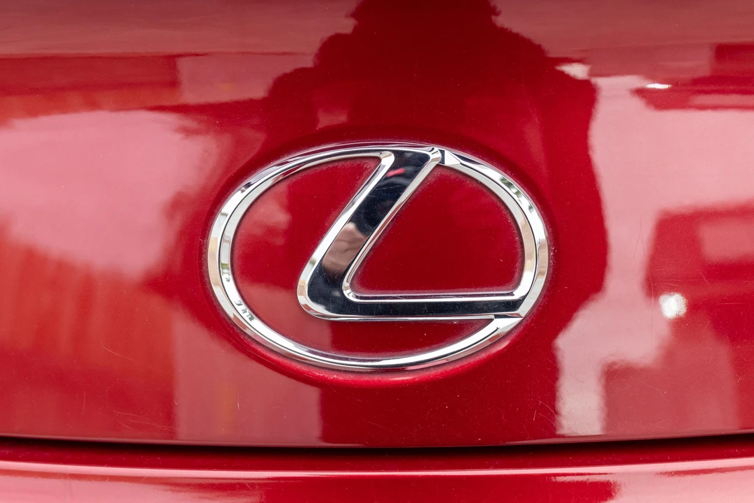 2006 Lexus SC430 - Image 19 of 31
