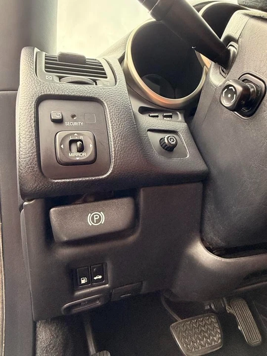 2006 Lexus SC430 - Image 15 of 19