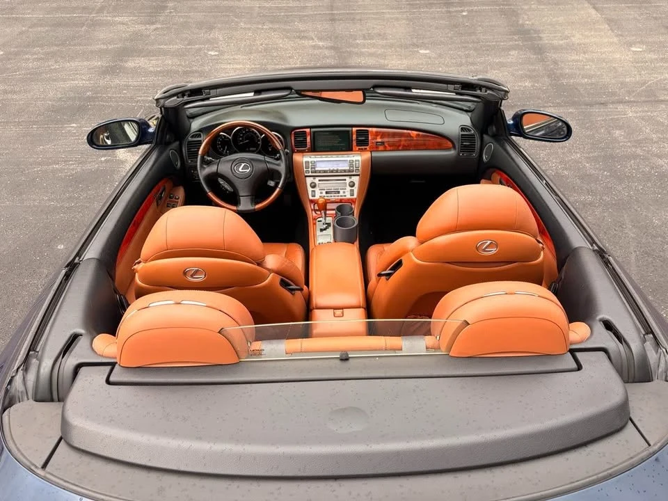 2006 Lexus SC430 - Image 10 of 19