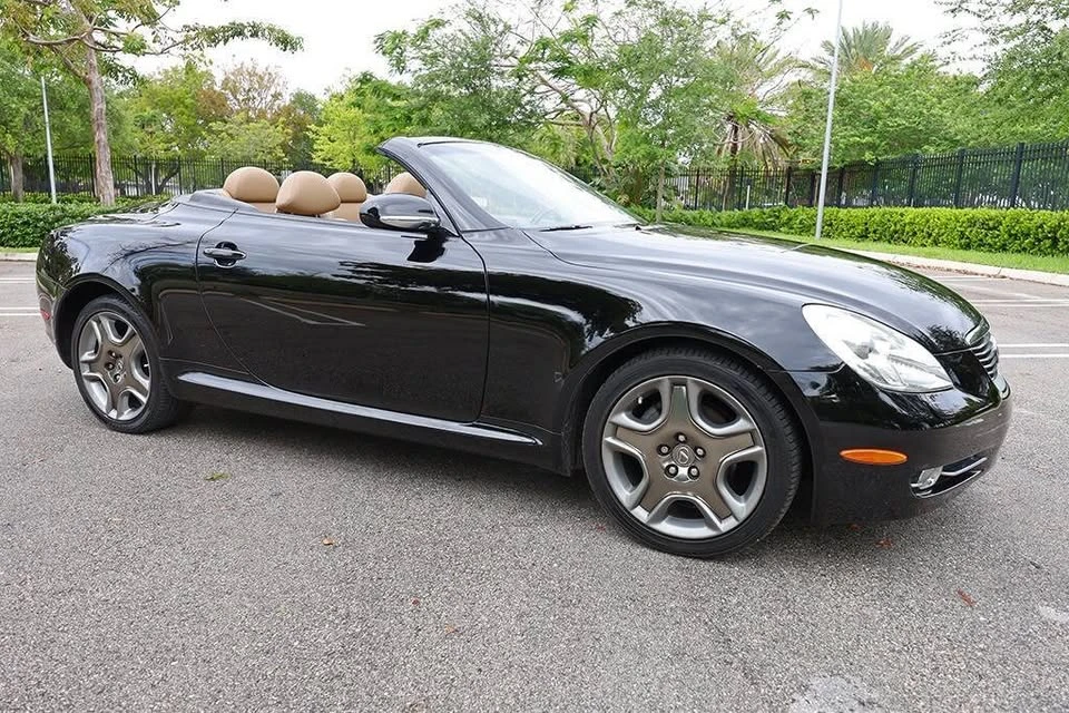 2006 Lexus SC430 - Image 2 of 20