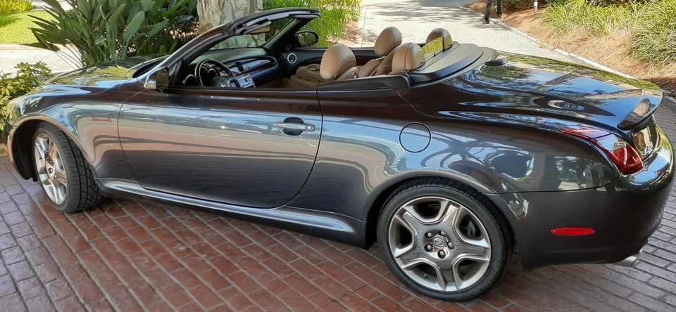 2006 Lexus SC430 - Image 10 of 20