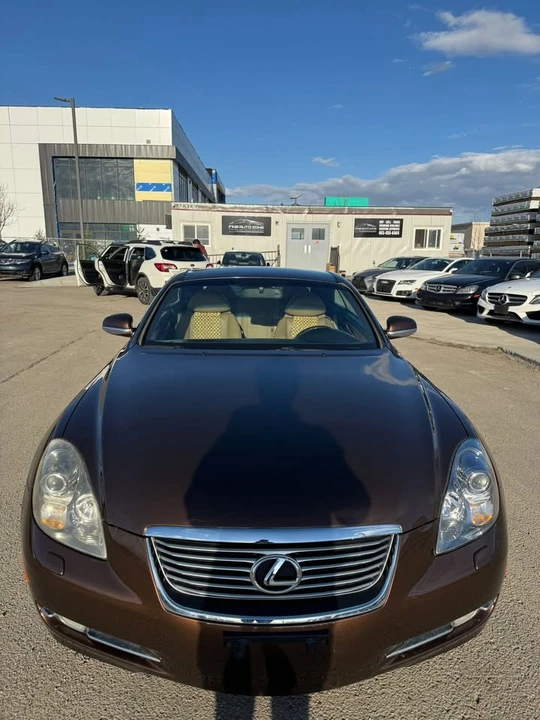 2006 Lexus SC430 - Image 2 of 13