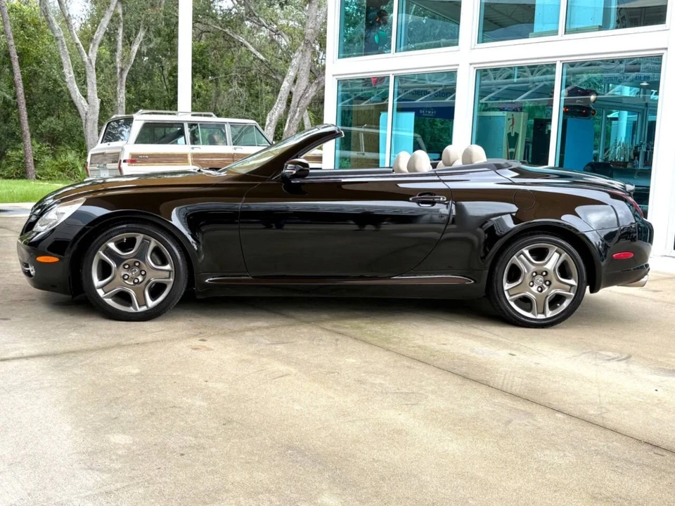 2006 Lexus SC430 - Image 9 of 21