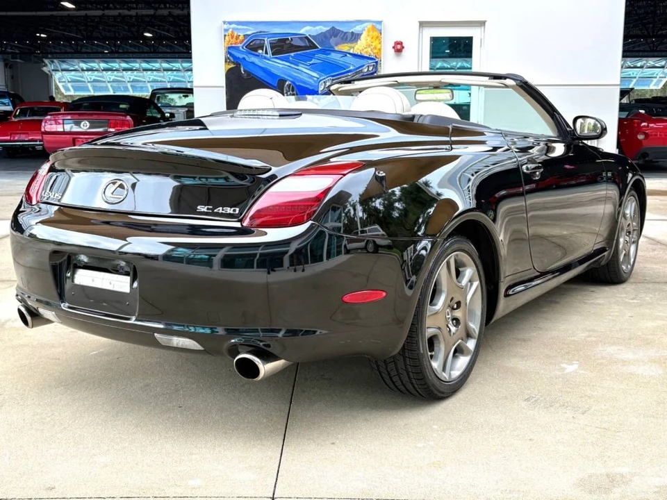 2006 Lexus SC430 - Image 5 of 21