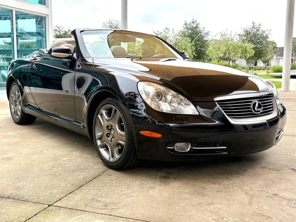 2006 Lexus SC430 - Image 3 of 21