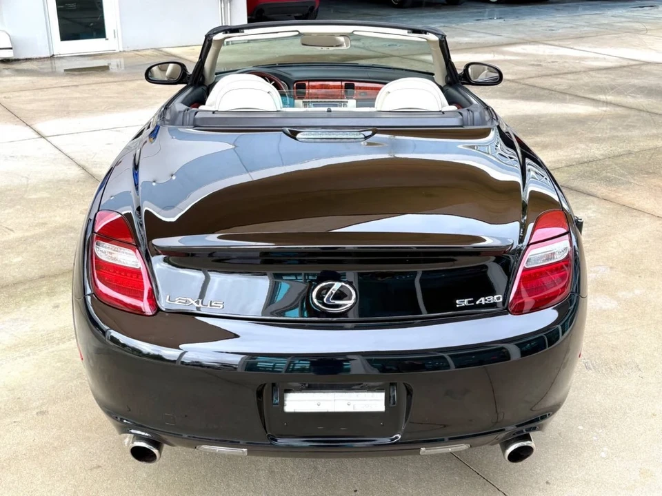 2006 Lexus SC430 - Image 7 of 21