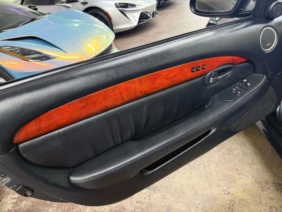 2006 Lexus SC430 - Image 11 of 25