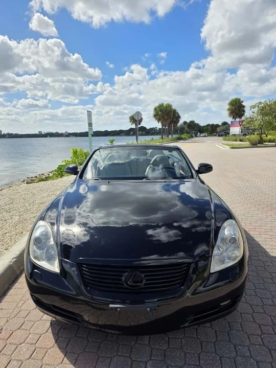 2006 Lexus SC430 - Image 2 of 21