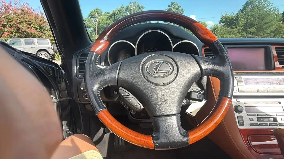 2006 Lexus SC430 - Image 17 of 18