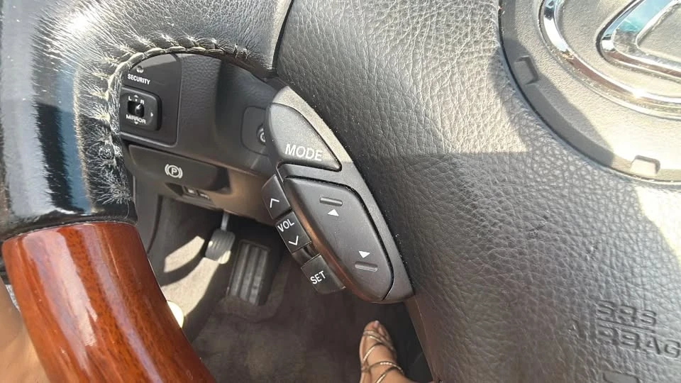 2006 Lexus SC430 - Image 18 of 18
