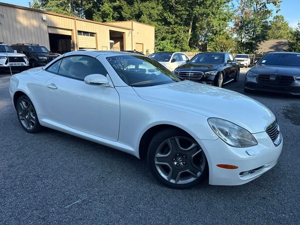 2006 Lexus SC430 - Image 2 of 9