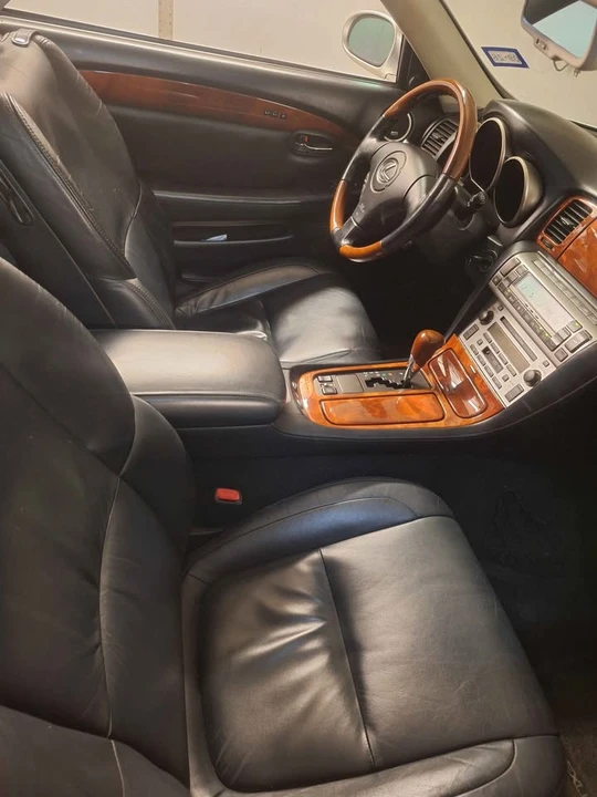 2006 Lexus SC430 - Image 7 of 8