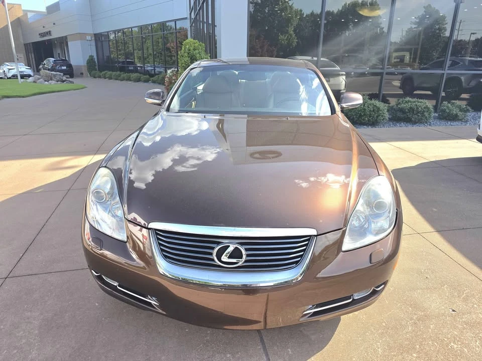 2006 Lexus SC430 - Image 3 of 11