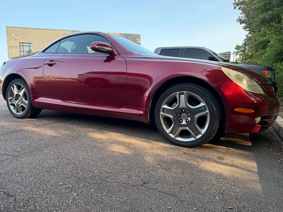 2006 Lexus SC430 - Image 2 of 14