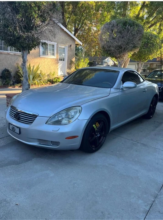 2006 Lexus SC430 - Image 2 of 10