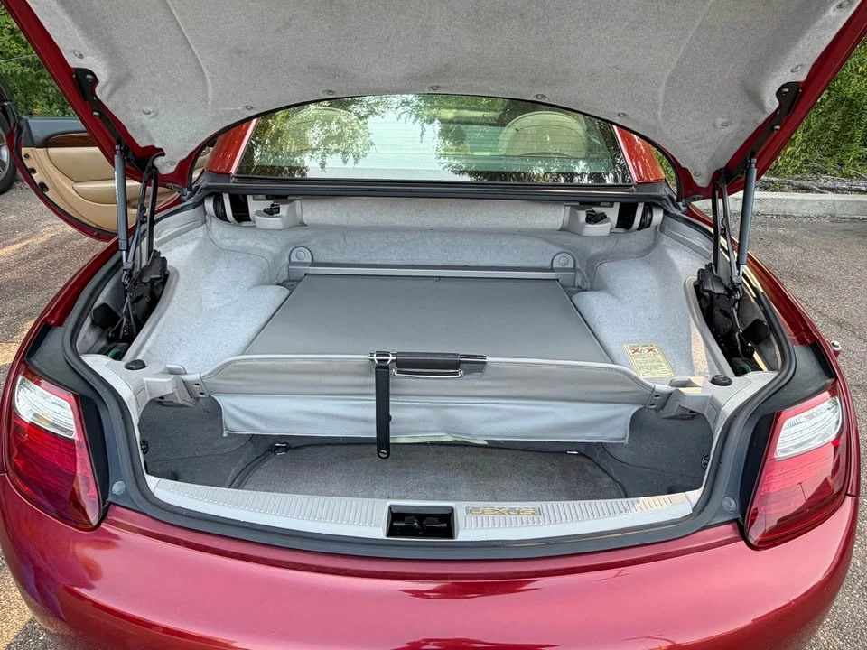 2006 Lexus SC430 - Image 10 of 14