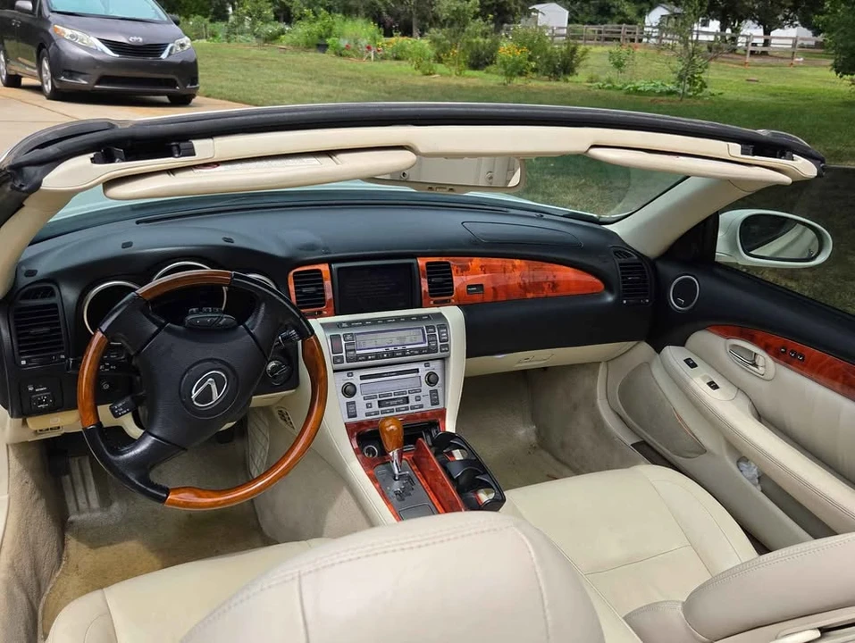 2006 Lexus SC430 - Image 10 of 10