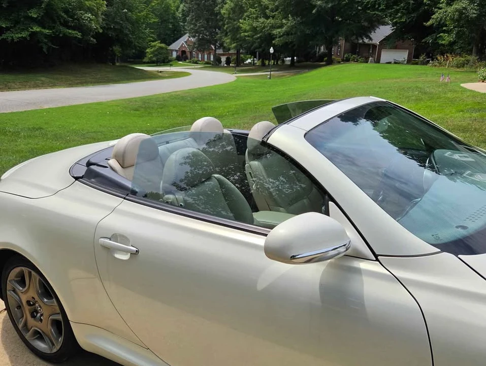 2006 Lexus SC430 - Image 5 of 10