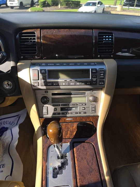 2006 Lexus SC430 - Image 9 of 11