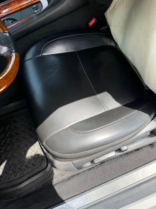2006 Lexus SC430 - Image 12 of 18