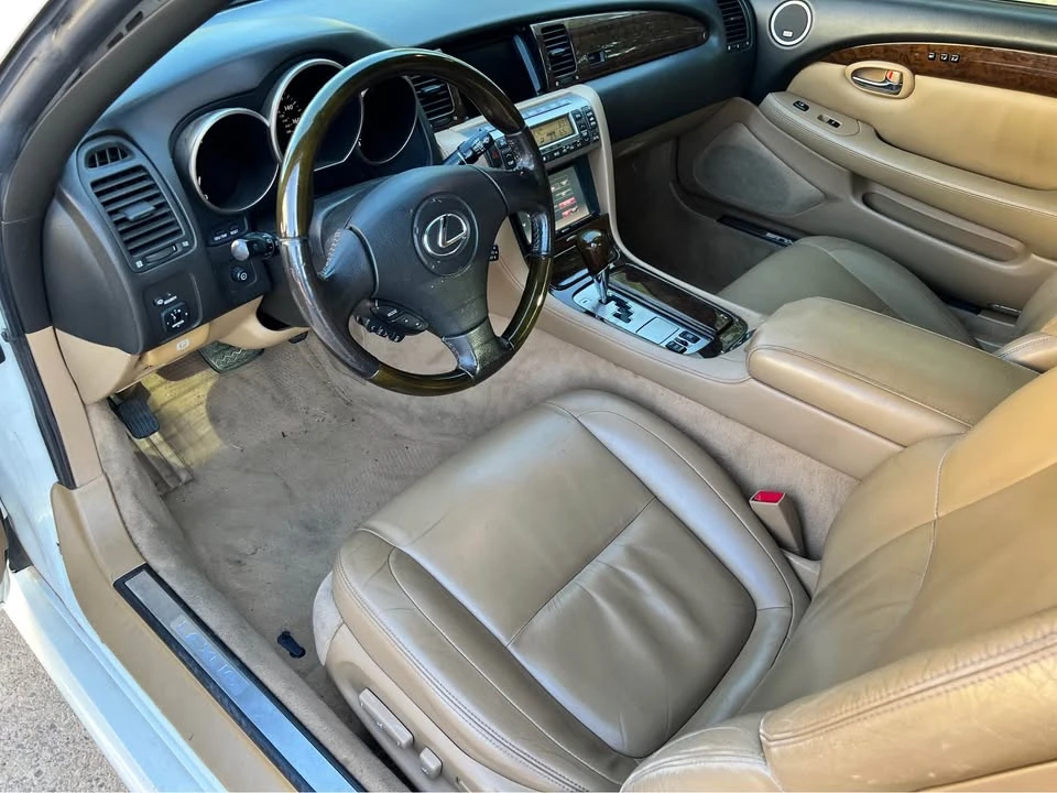 2006 Lexus SC430 - Image 5 of 10