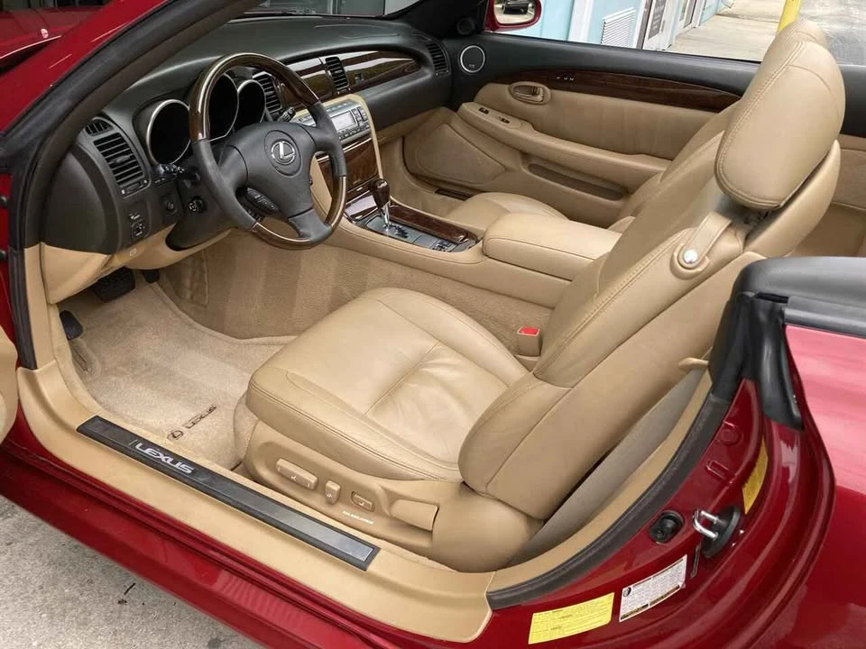 2006 Lexus SC430 - Image 4 of 7