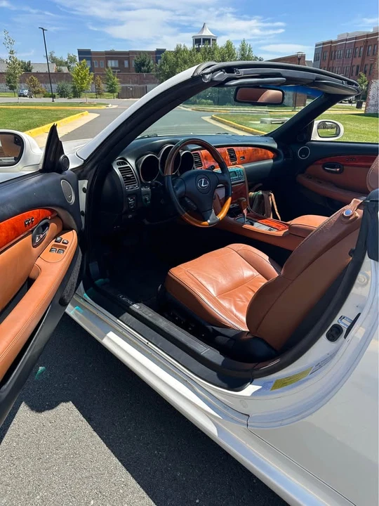 2006 Lexus SC430 - Image 16 of 20