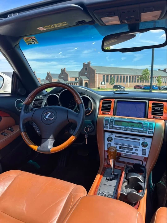 2006 Lexus SC430 - Image 19 of 20