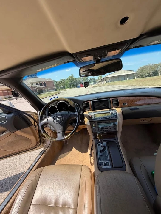 2006 Lexus SC430 - Image 13 of 20