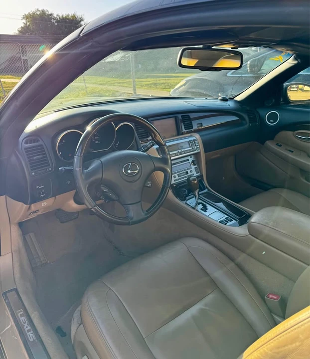2006 Lexus SC430 - Image 8 of 14