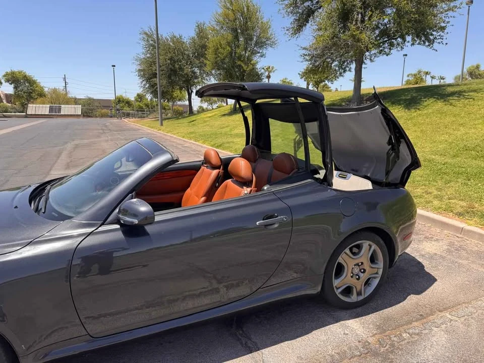 2006 Lexus SC430 - Image 11 of 20