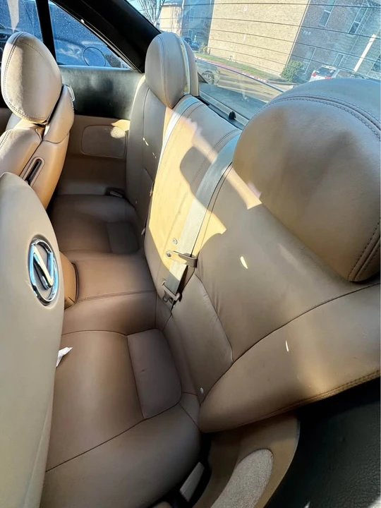 2006 Lexus SC430 - Image 10 of 14