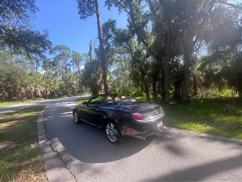 2006 Lexus SC430 - Image 2 of 20